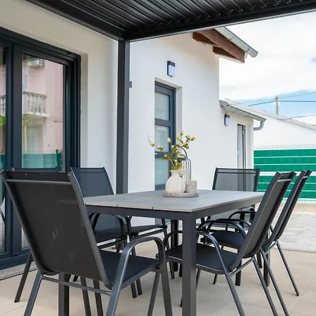 Mirage Villa *