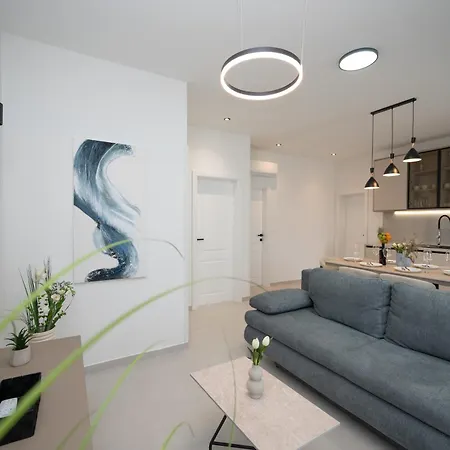 Villa Mirage *