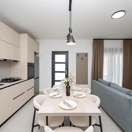 Mirage Villa *